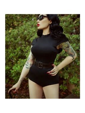 Glamour Ghoul Swimsuit - Vampira® by La Femme en Noir size XS NWT